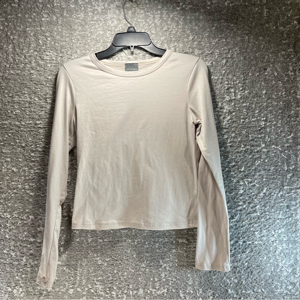 Olivia Rae Women's Pullover Long Sleeve Tee Tan Brown Size‎ M Polyester Preppy
